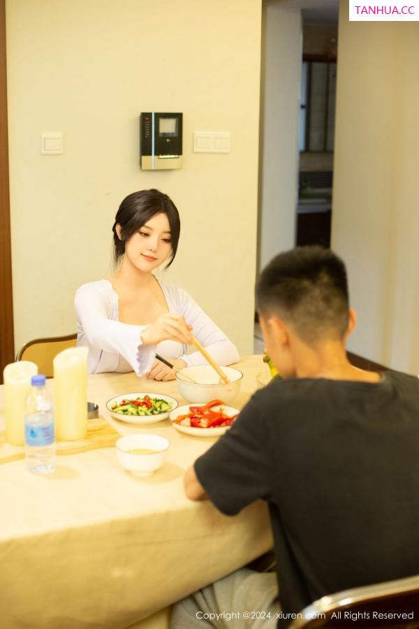 豆瓣酱  [XiuRen]高清写真图 2024.06.07 No.8677 豆瓣酱 丝袜美腿第67张图片